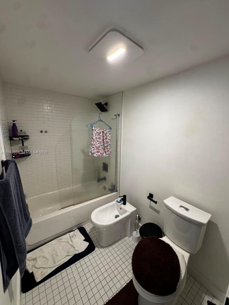 M11 2 / 2 1294 sq. ft. $ 2026-06-23 0 Photo