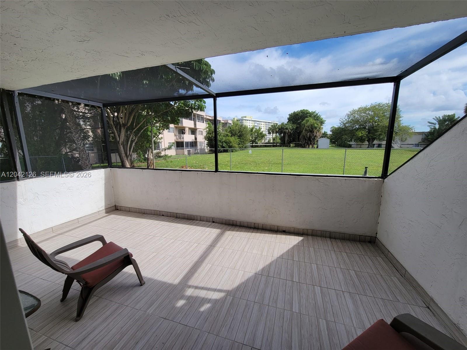 102 2 / 2 1150 sq. ft. $ 2026-06-23 0 foto