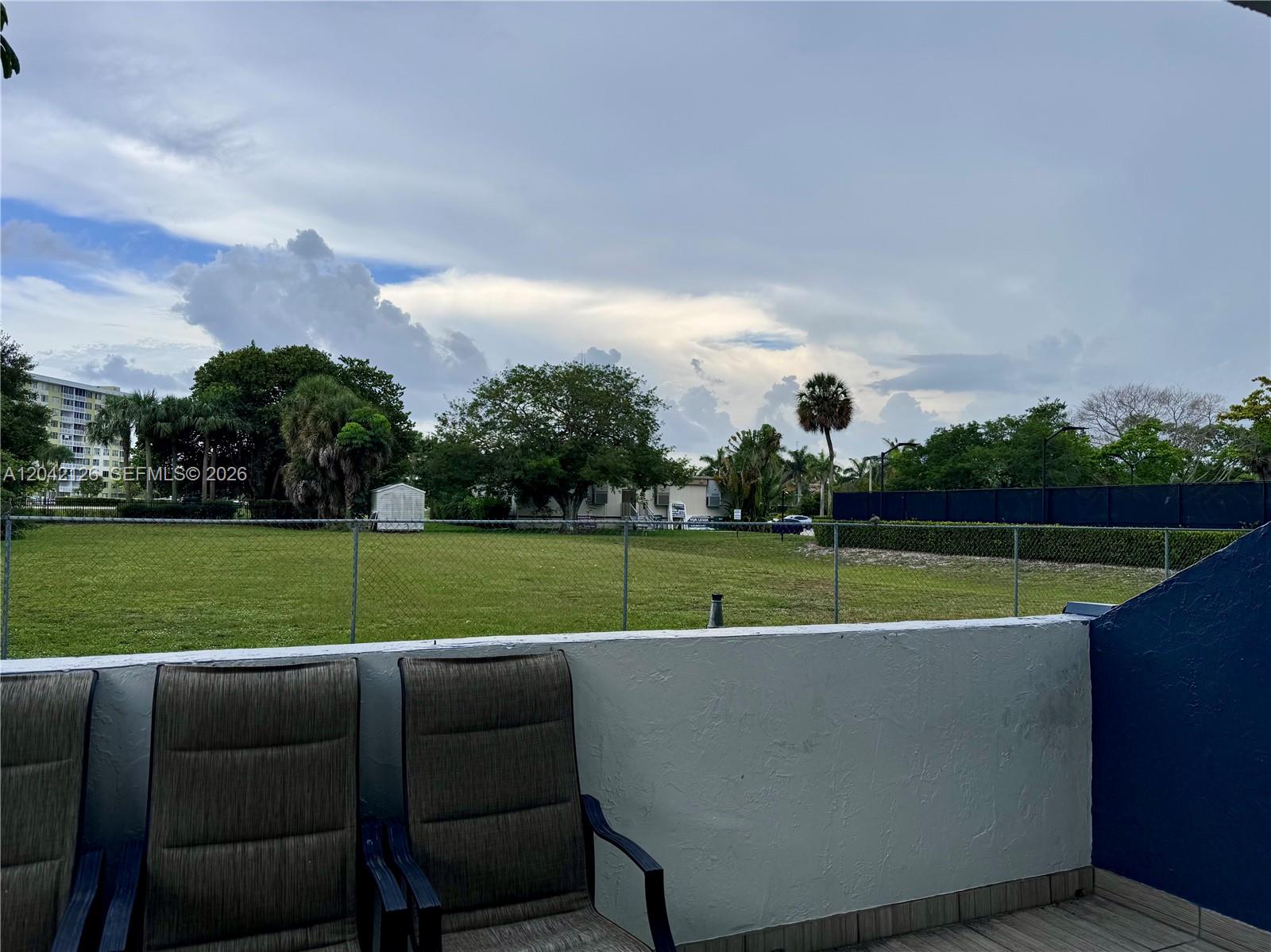 102 2 / 2 1150 sq. ft. $ 2026-06-23 0 foto