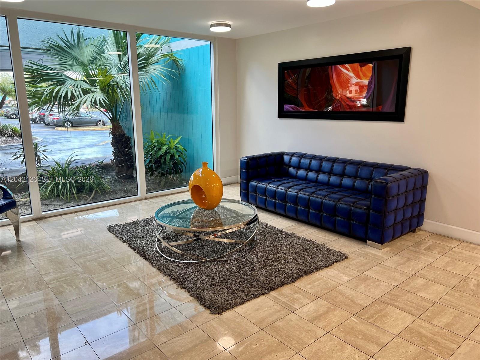 102 2 / 2 1150 sq. ft. $ 2026-06-23 0 foto