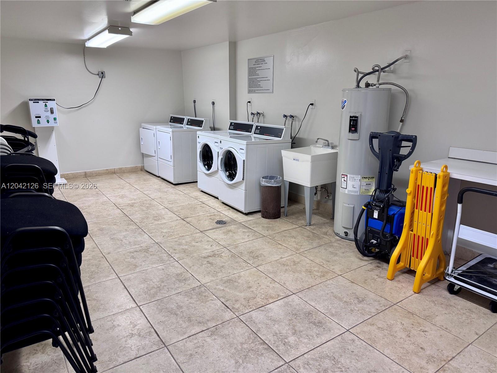 102 2 / 2 1150 sq. ft. $ 2026-06-23 0 foto