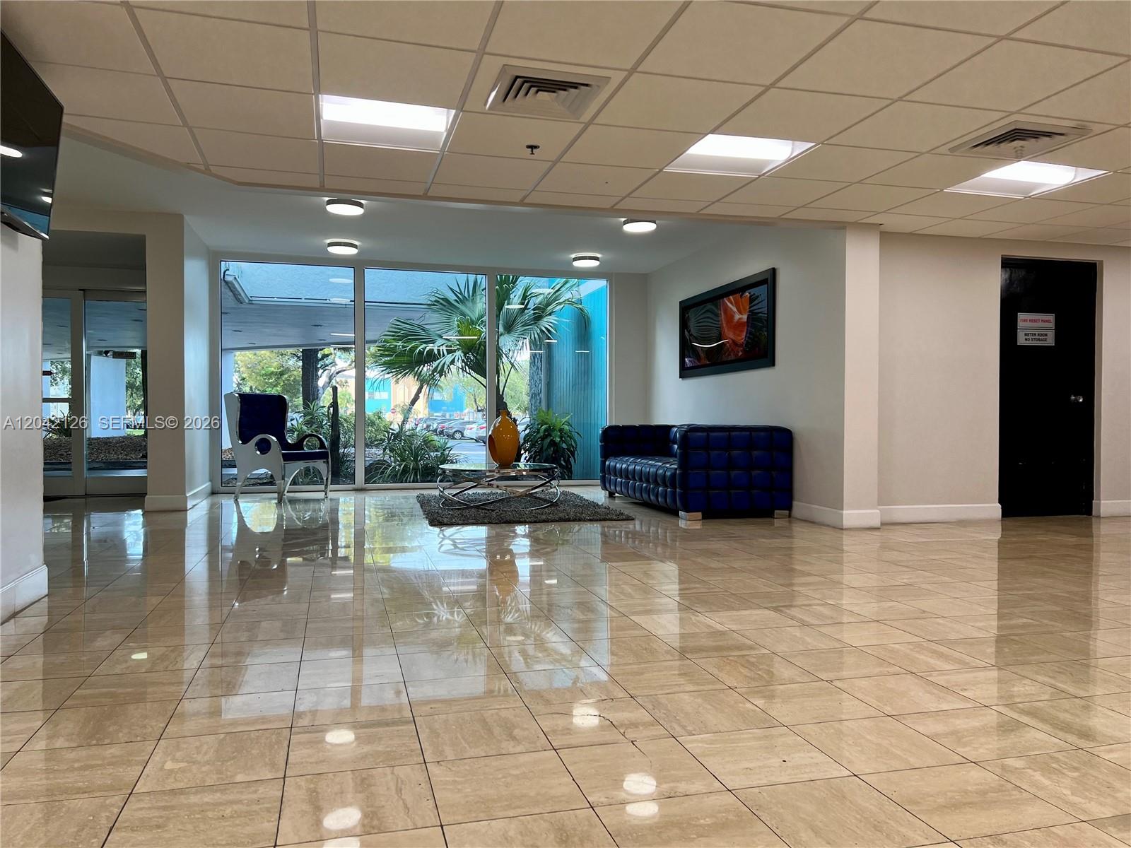 102 2 / 2 1150 sq. ft. $ 2026-06-23 0 foto