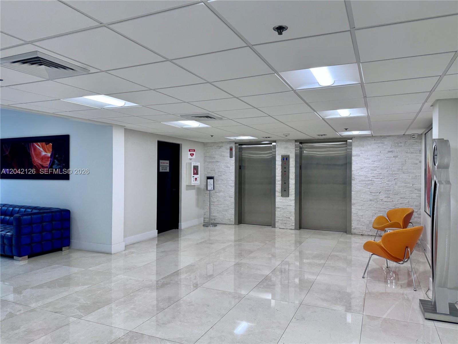 102 2 / 2 1150 sq. ft. $ 2026-06-23 0 foto