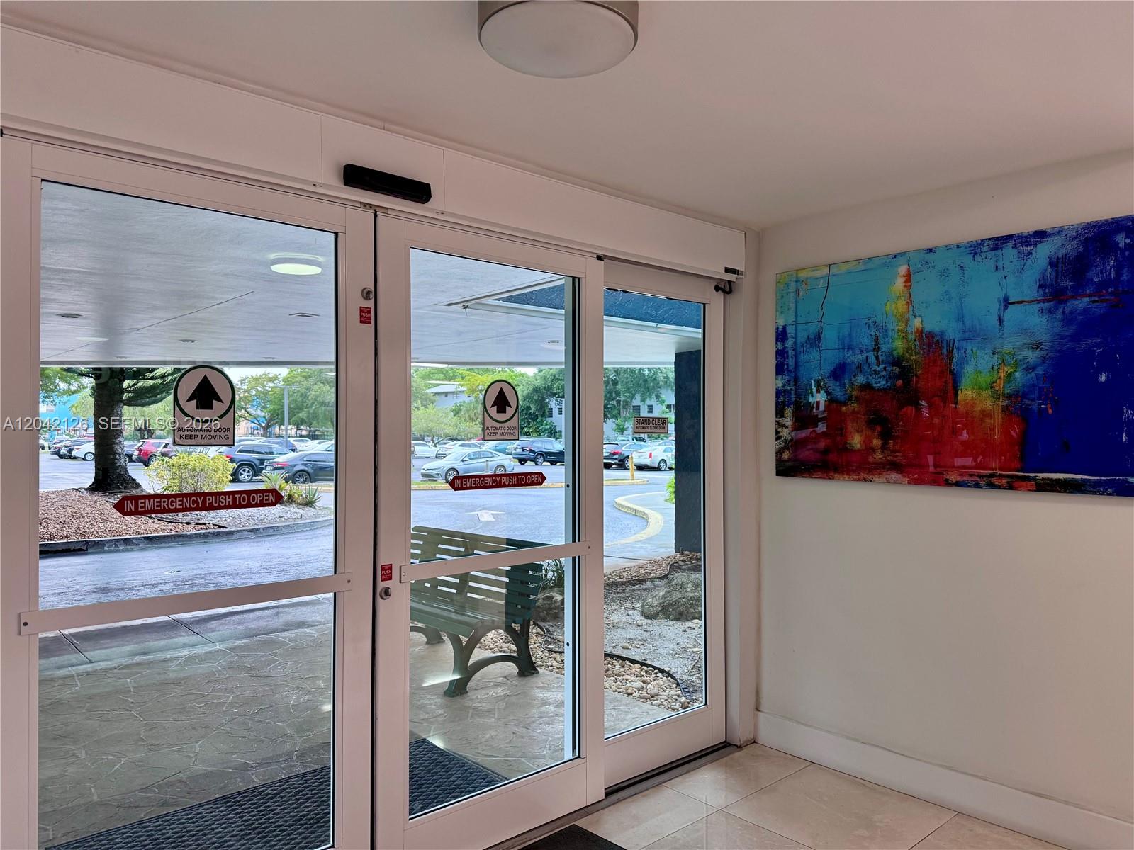 102 2 / 2 1150 sq. ft. $ 2026-06-23 0 foto