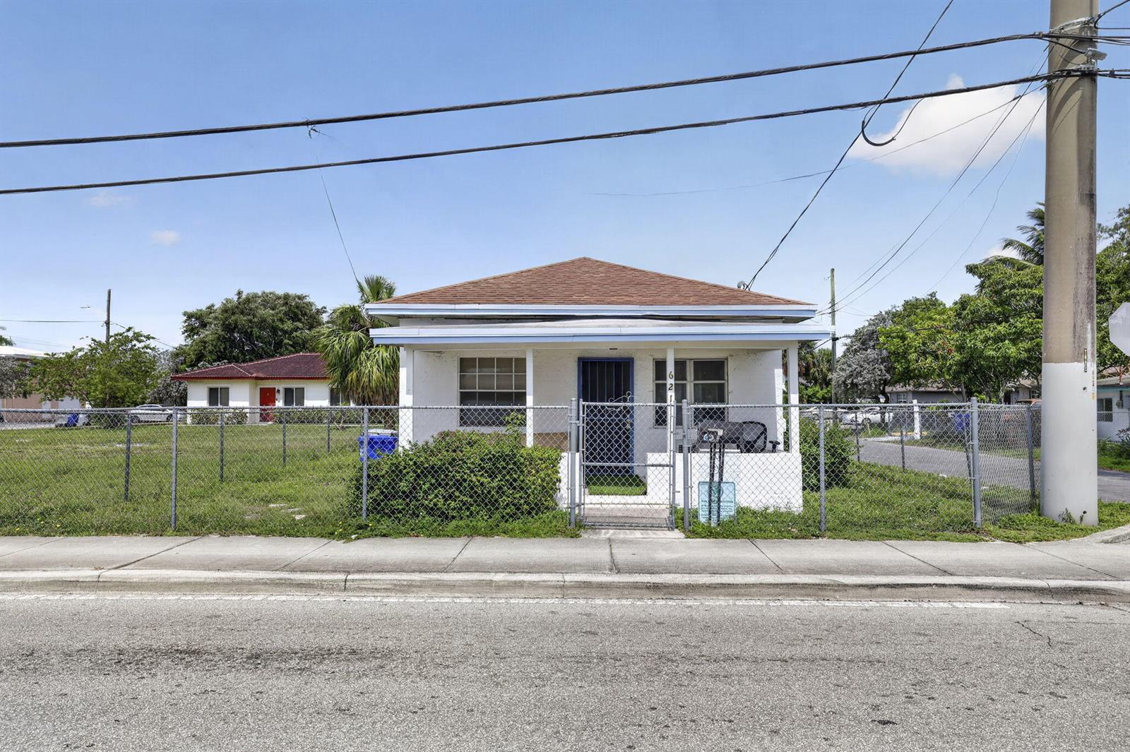   / 0 902 sq. ft. $ 2026-06-25 0 foto