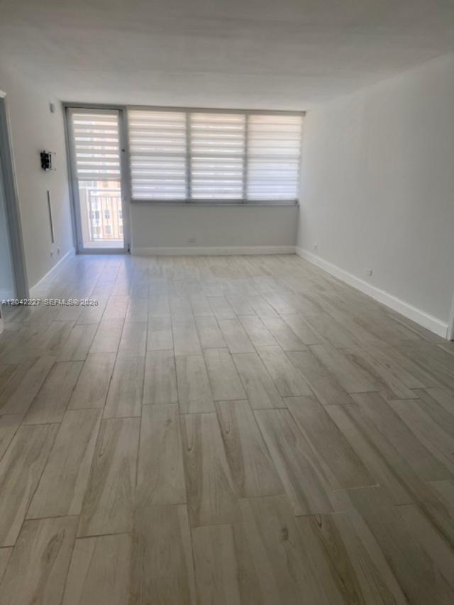 1211 2 / 2 1087 sq. ft. $ 2026-06-24 0 foto