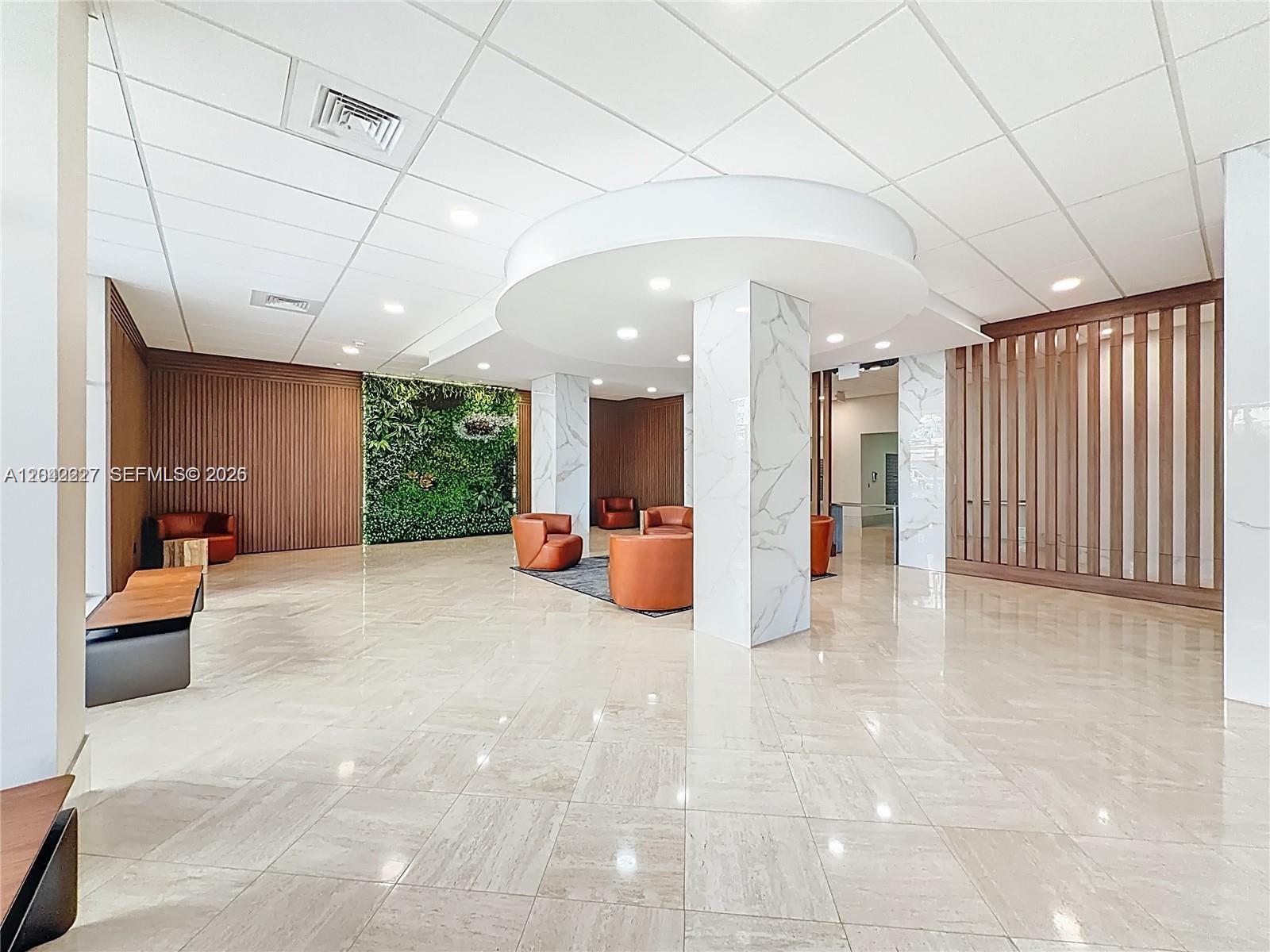 1211 2 / 2 1087 sq. ft. $ 2026-06-24 0 foto