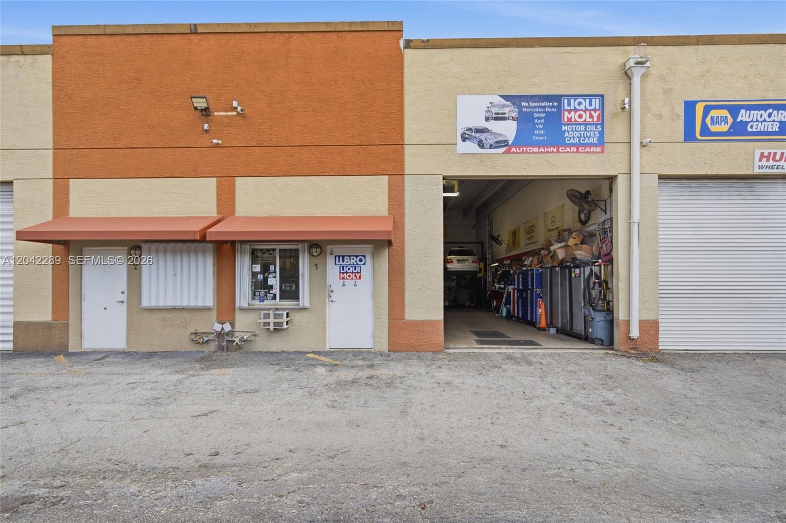   /   sq. ft. $ 2026-06-24 0 foto