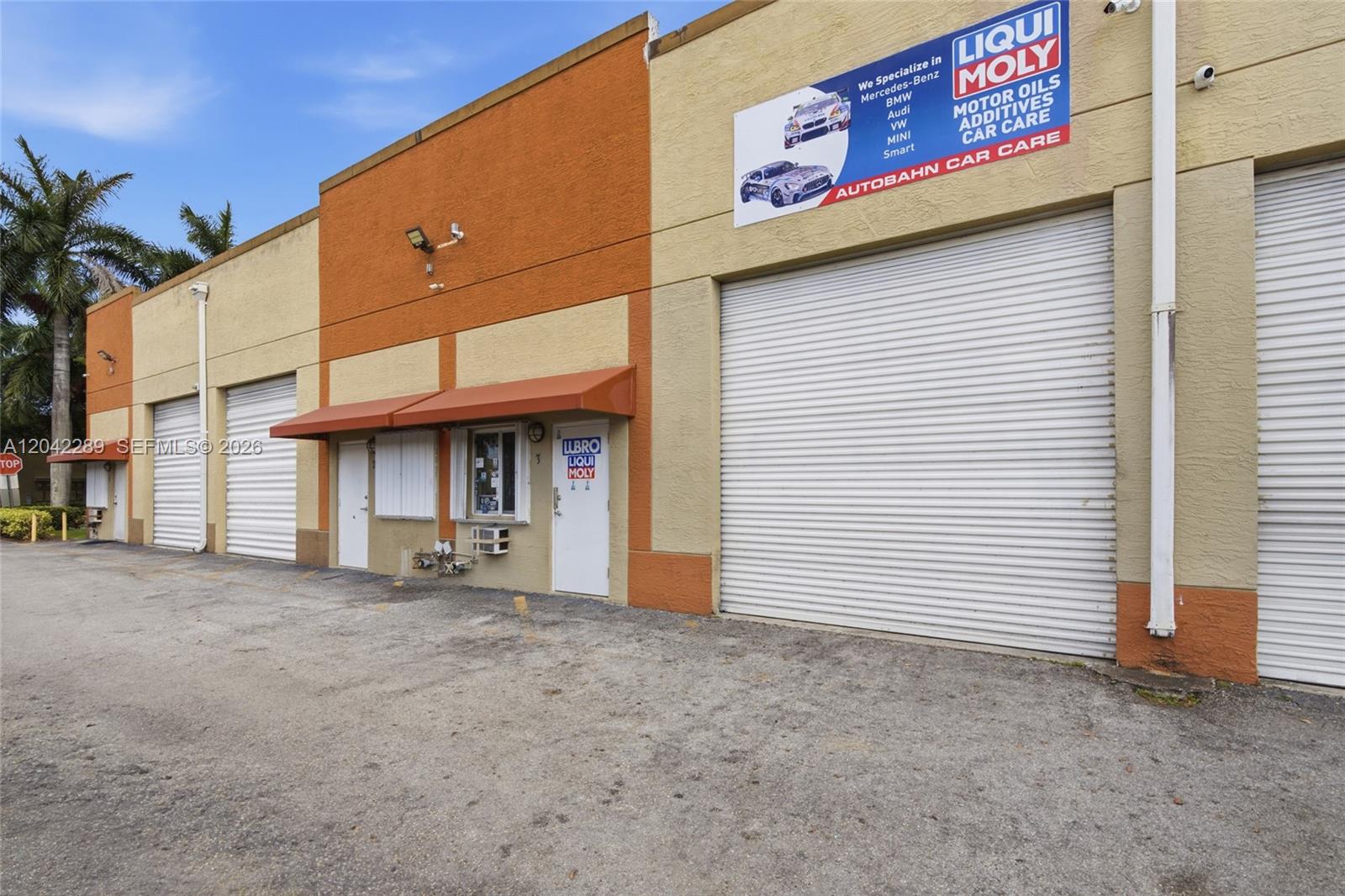   /   sq. ft. $ 2026-06-24 0 foto