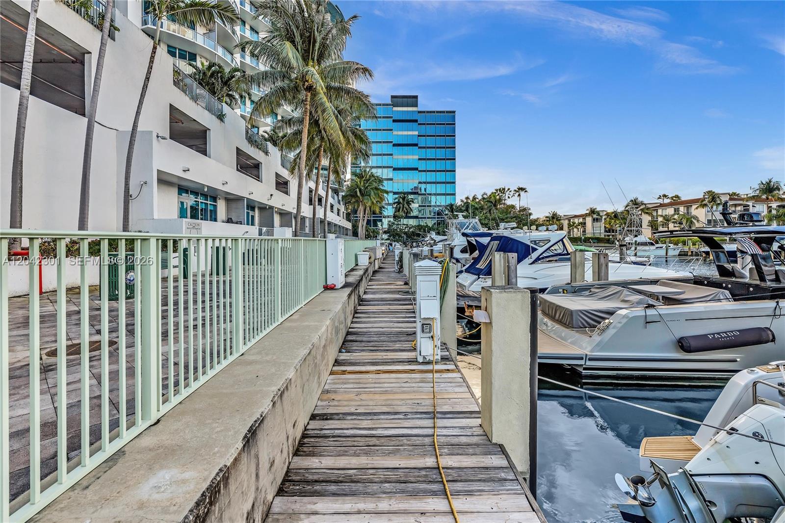 Photo of 3029 188th St  #822, Aventura, Florida, 33180 - 