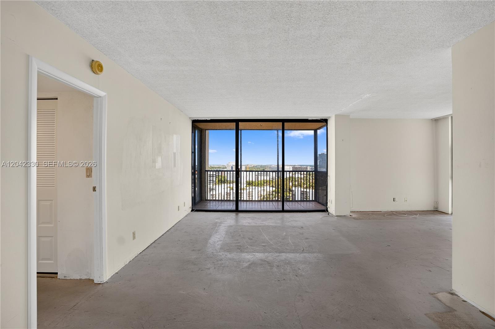 Photo of 20301 Country Club Dr #2122, Aventura, Florida, 33180 -
