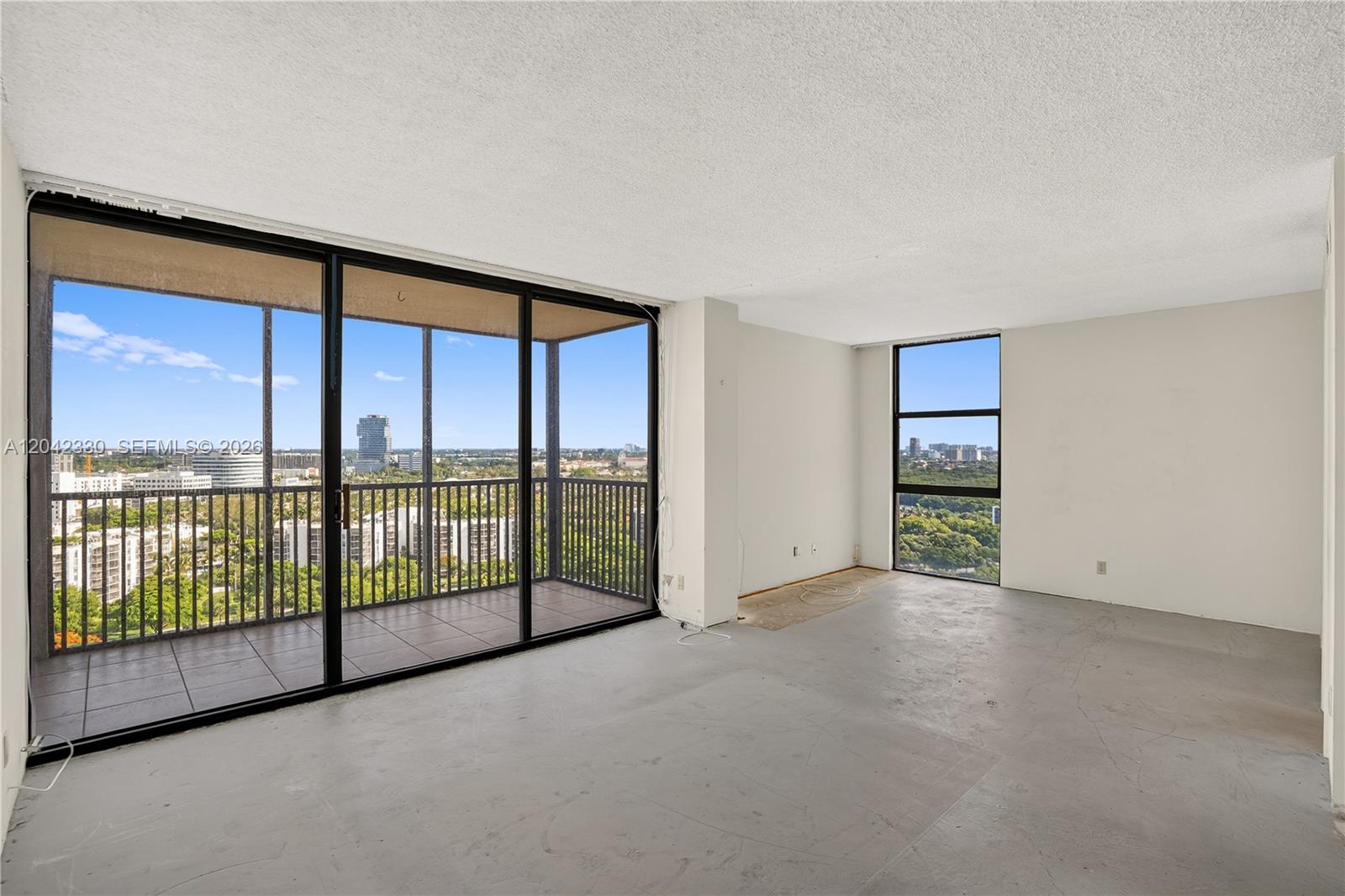 Photo of 20301 Country Club Dr #2122, Aventura, Florida, 33180 -