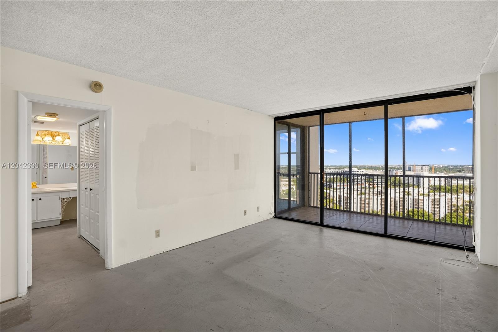 Photo of 20301 Country Club Dr #2122, Aventura, Florida, 33180 -