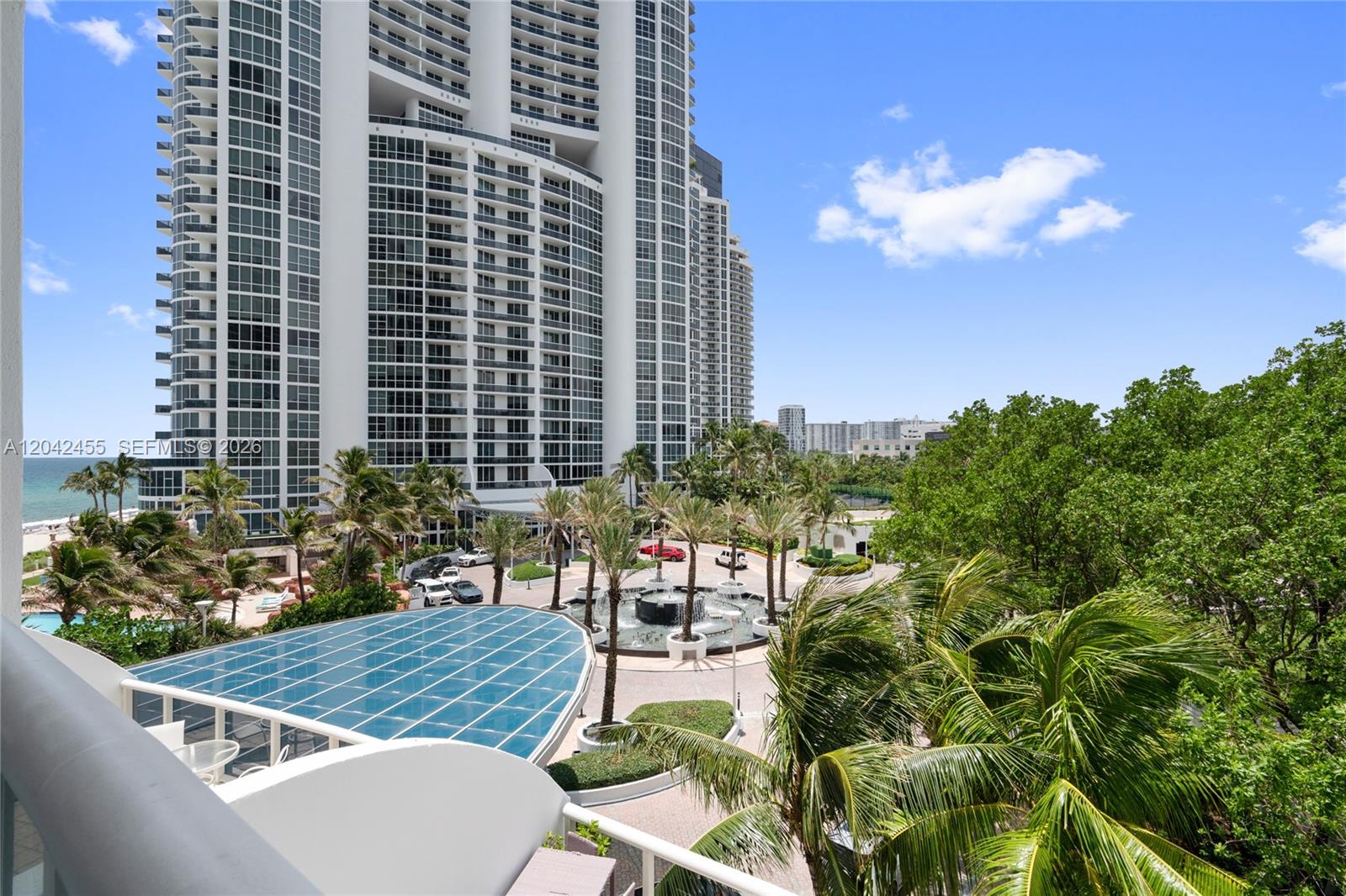 603 1 / 2 914 sq. ft. $ 2026-06-24 0 foto