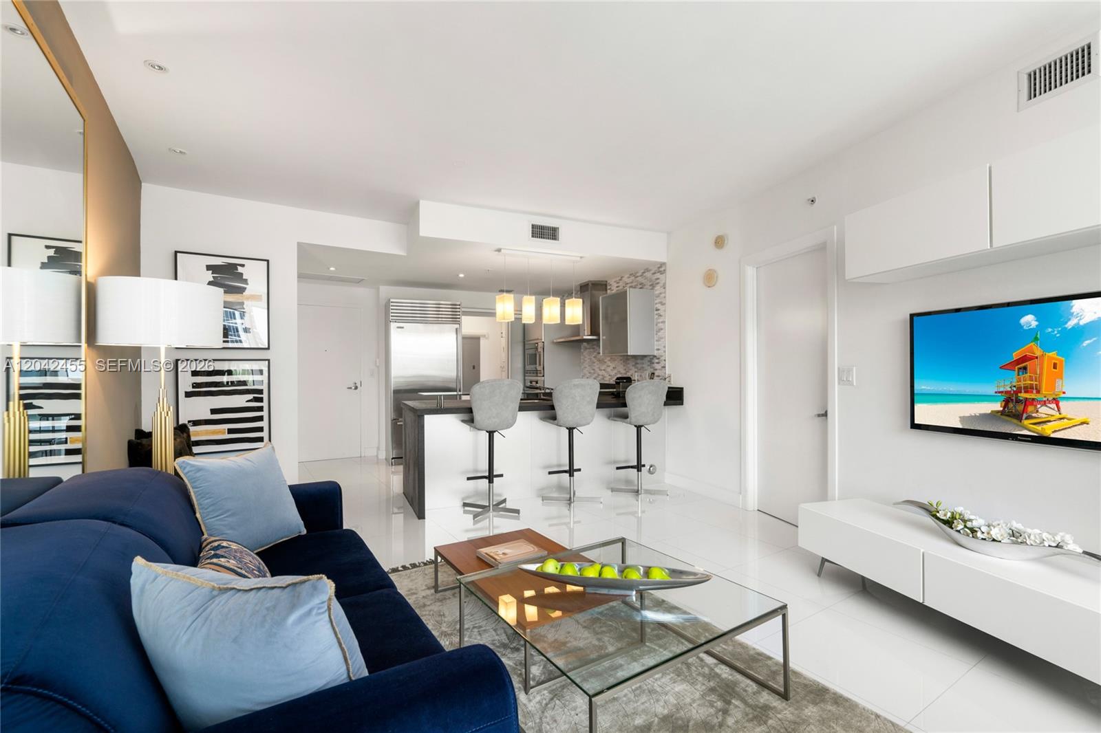 603 1 / 2 914 sq. ft. $ 2026-06-24 0 foto