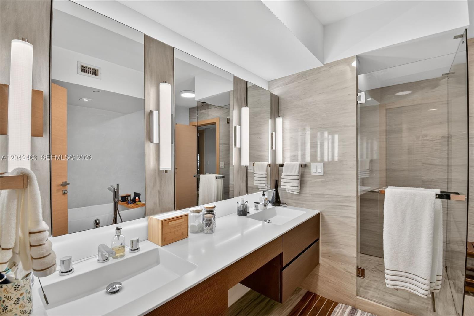 Photo of 18671 Collins Ave #1401, Sunny Isles Beach, Florida, 33160 -