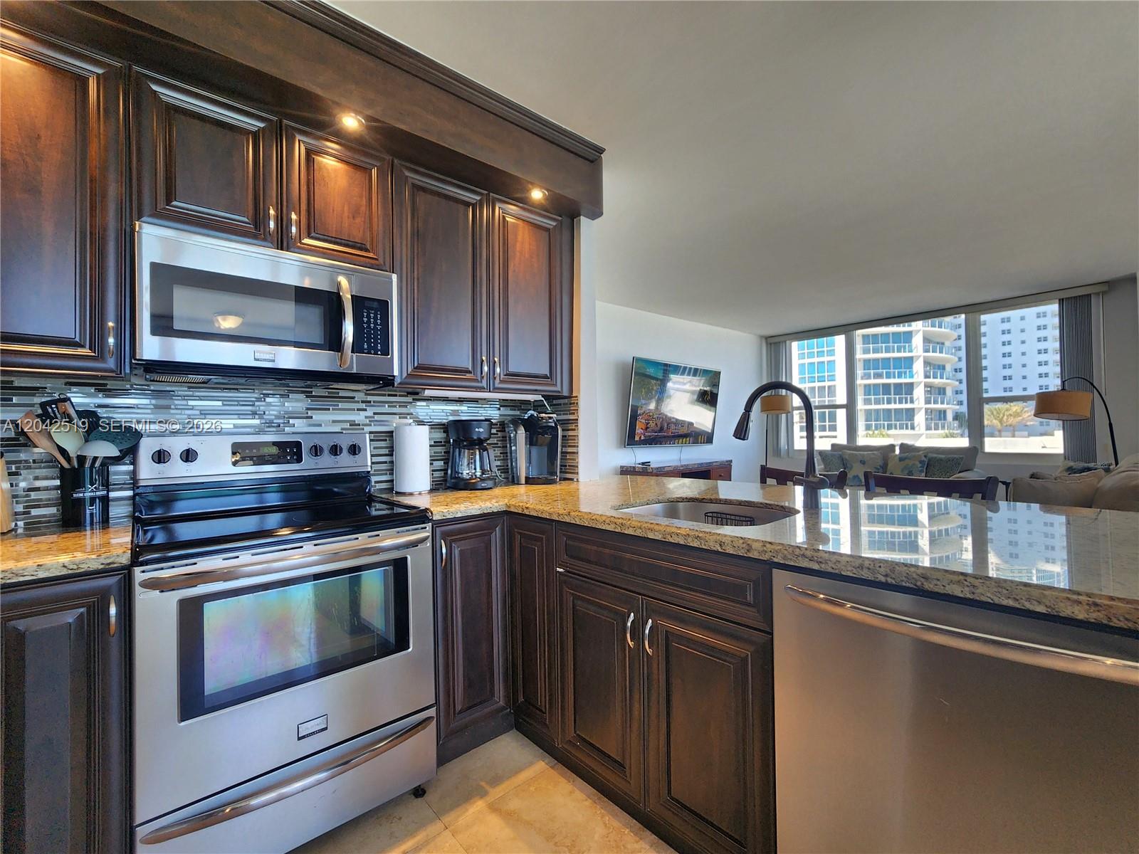 Photo of 3505 Ocean Dr  #412, Hollywood, Florida, 33019 - 