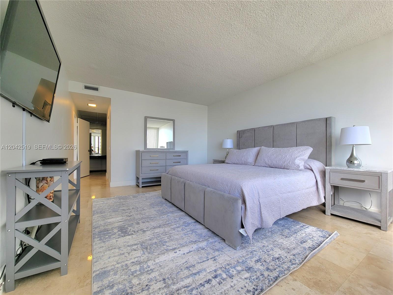 Photo of 3505 Ocean Dr  #412, Hollywood, Florida, 33019 - 