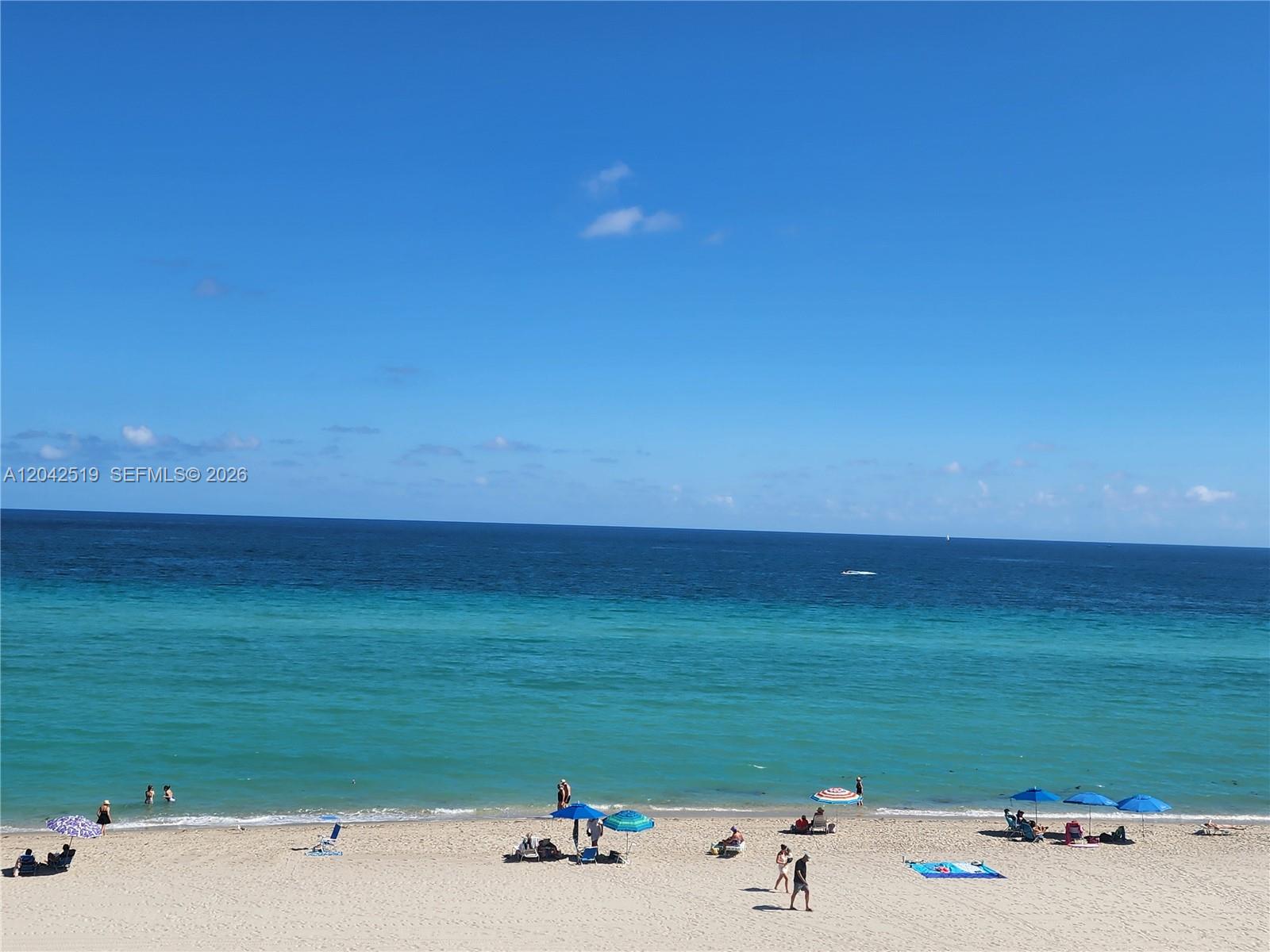 Photo of 3505 Ocean Dr  #412, Hollywood, Florida, 33019 - 