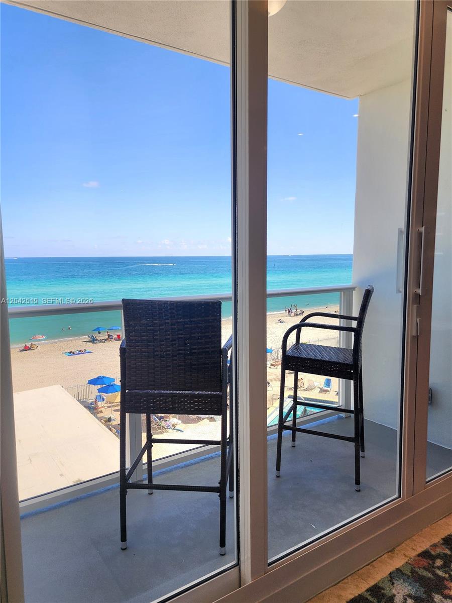 Photo of 3505 Ocean Dr  #412, Hollywood, Florida, 33019 - 