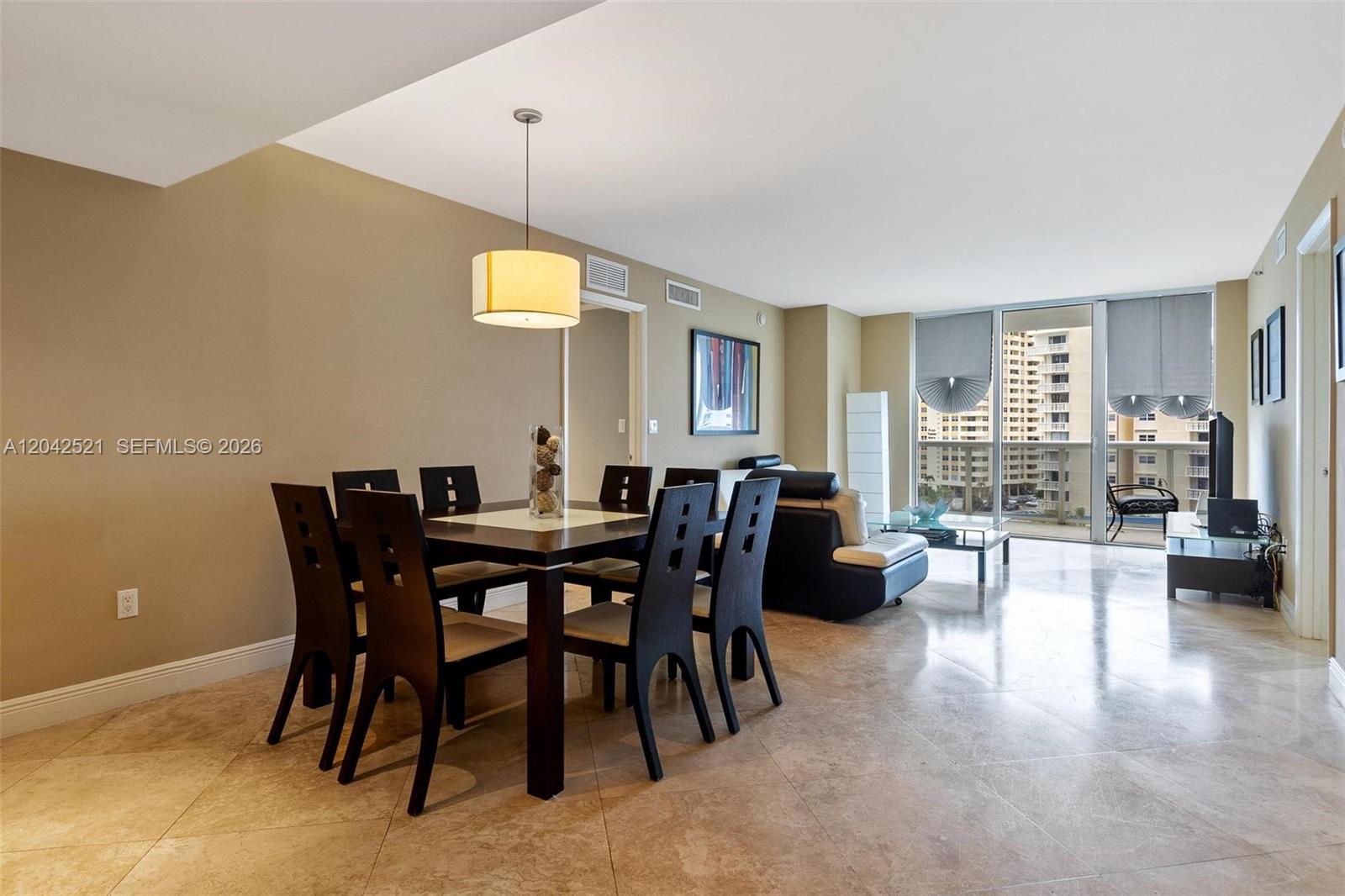 608 3 / 6 1571 sq. ft. $ 2026-06-24 0 Photo