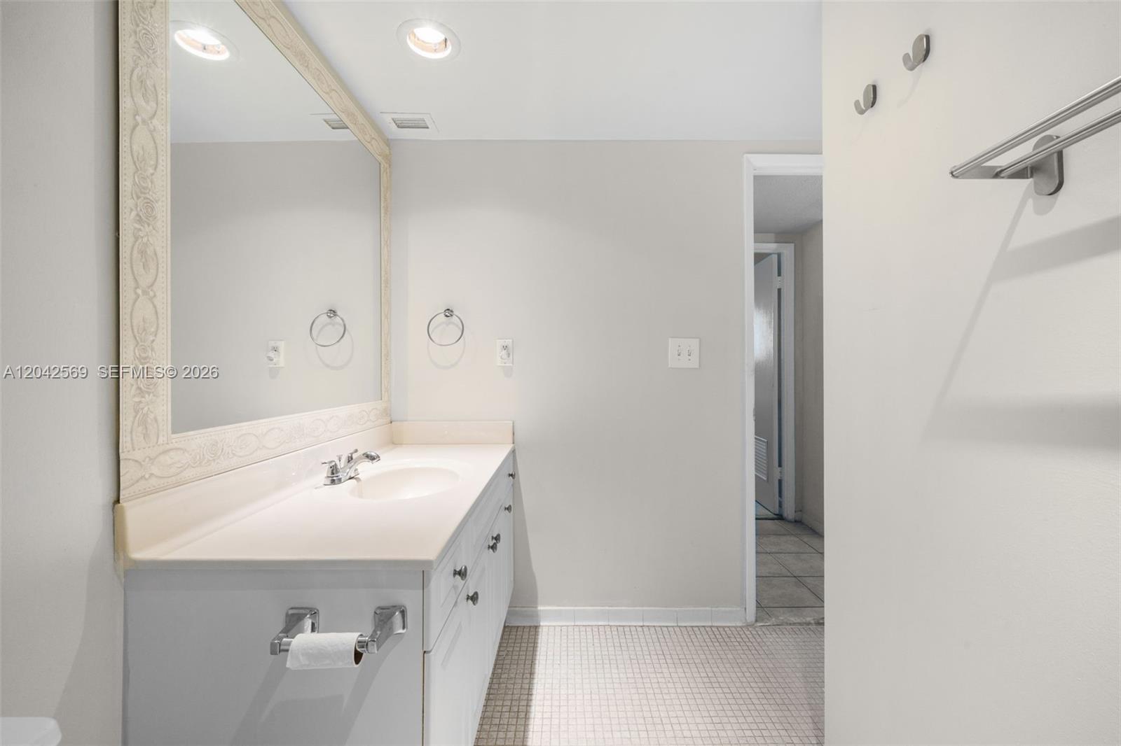 Photo of 19380 Collins Ave  #1224, Sunny Isles Beach, Florida, 33160 - 
