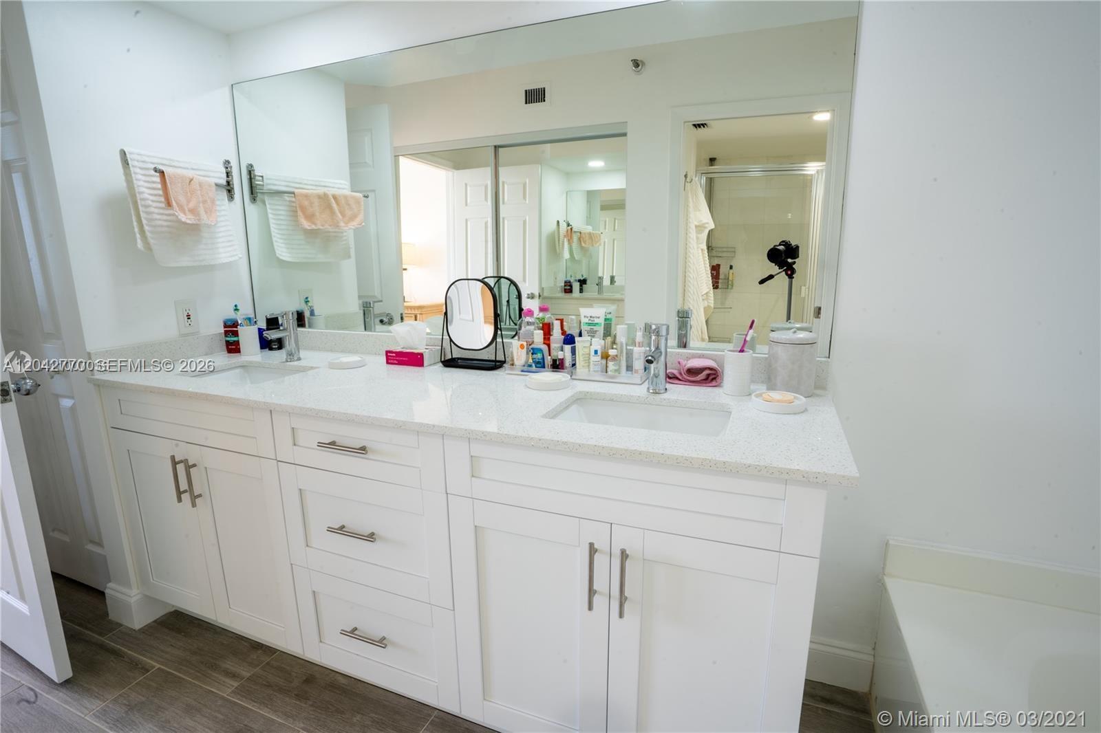 Photo of    #1904, Aventura, Florida, 33180 - 
