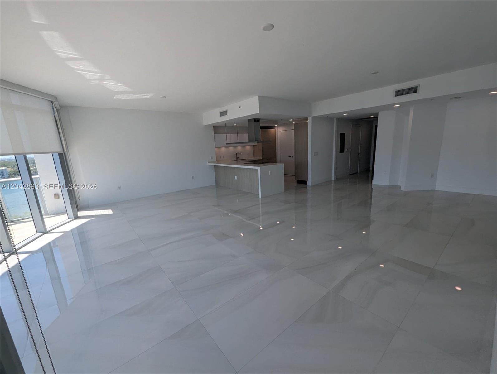 Photo of 17111 Biscayne Blvd  #1011, North Miami Beach, Florida, 33160 - 