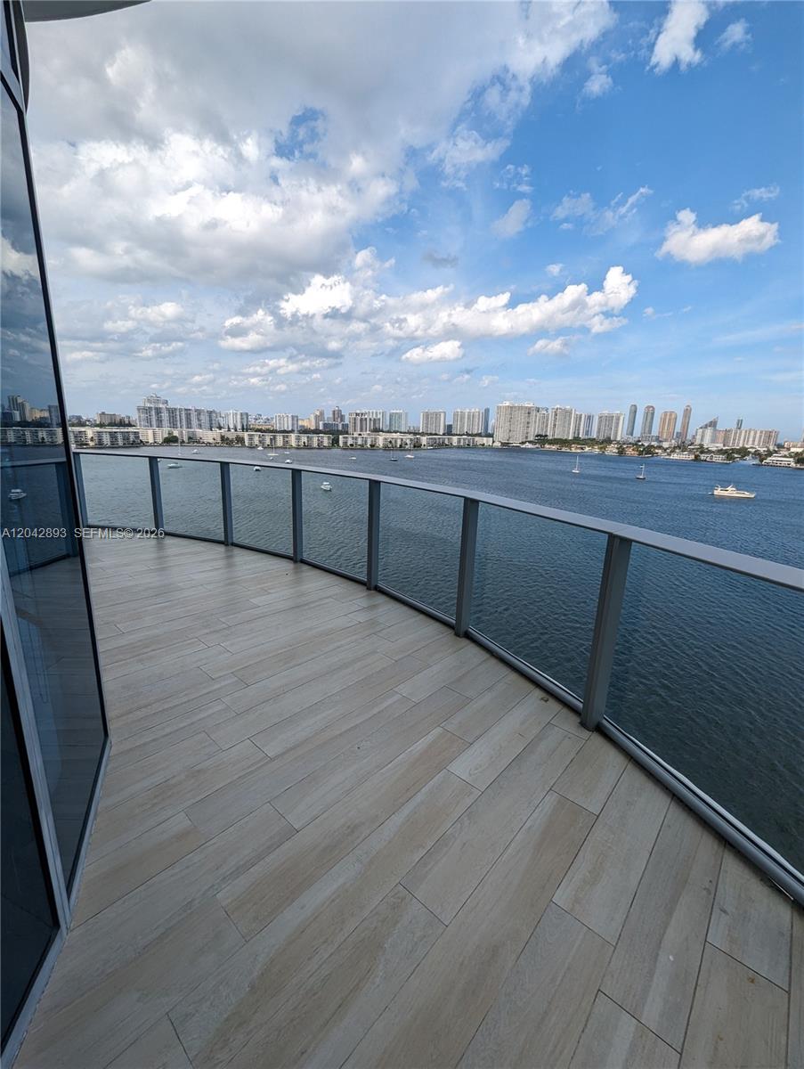 Photo of 17111 Biscayne Blvd  #1011, North Miami Beach, Florida, 33160 - 