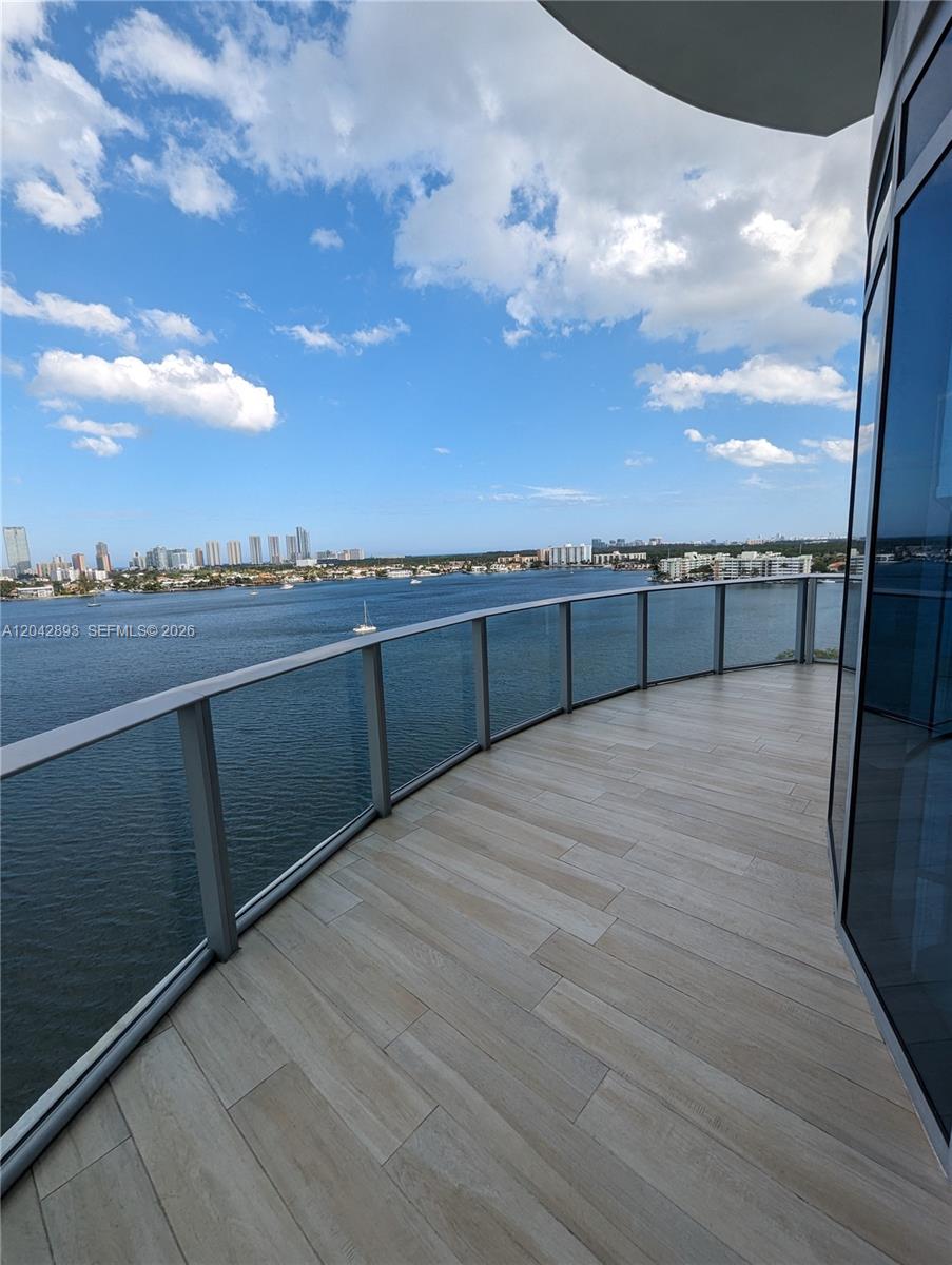 Photo of 17111 Biscayne Blvd  #1011, North Miami Beach, Florida, 33160 - 
