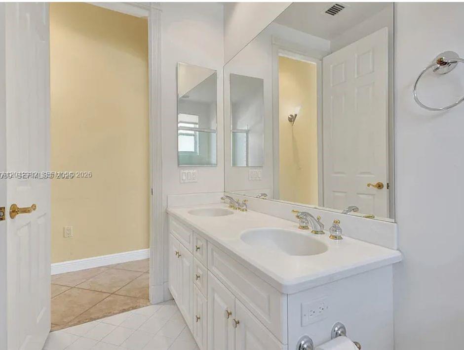 Photo of 1459 Shoreline Way  (1459), Hollywood, Florida, 33019 - 