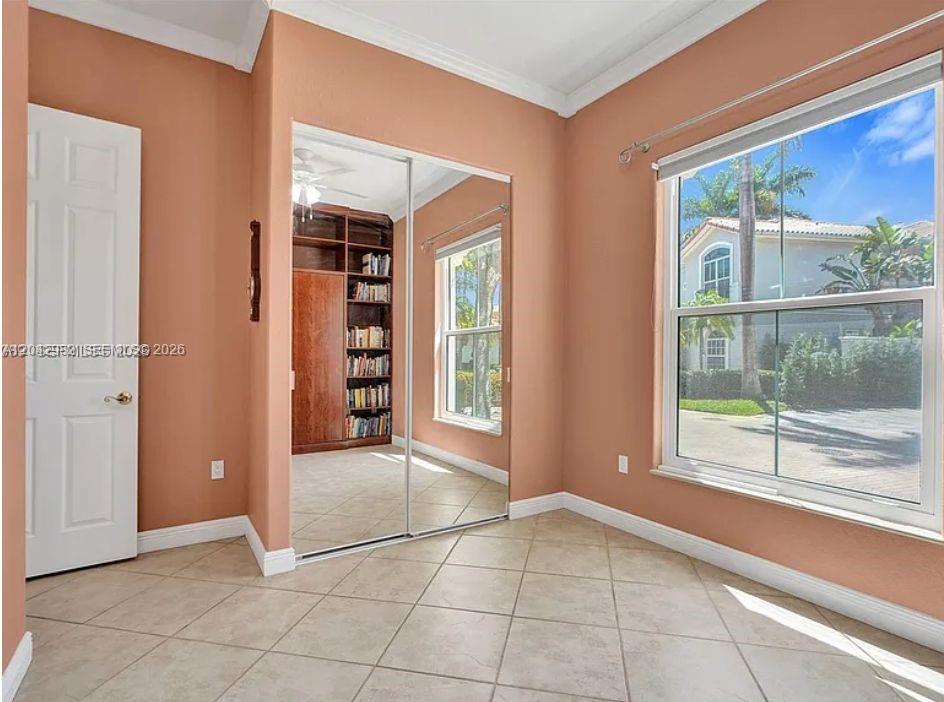 Photo of 1459 Shoreline Way  (1459), Hollywood, Florida, 33019 - 