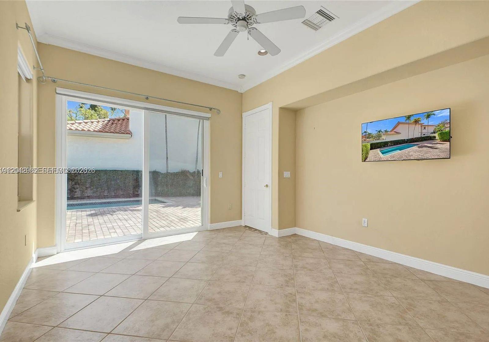Photo of 1459 Shoreline Way  (1459), Hollywood, Florida, 33019 - 