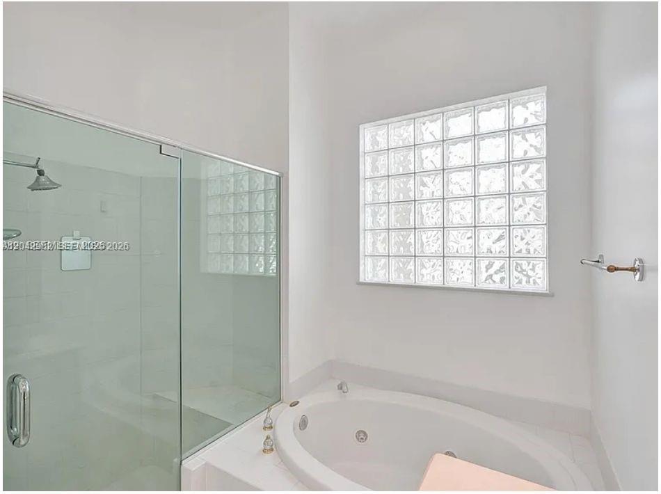 Photo of 1459 Shoreline Way  (1459), Hollywood, Florida, 33019 - 