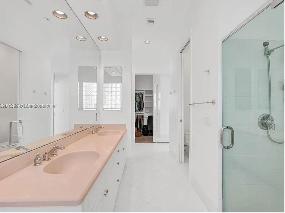 Photo of 1459 Shoreline Way  (1459), Hollywood, Florida, 33019 - 