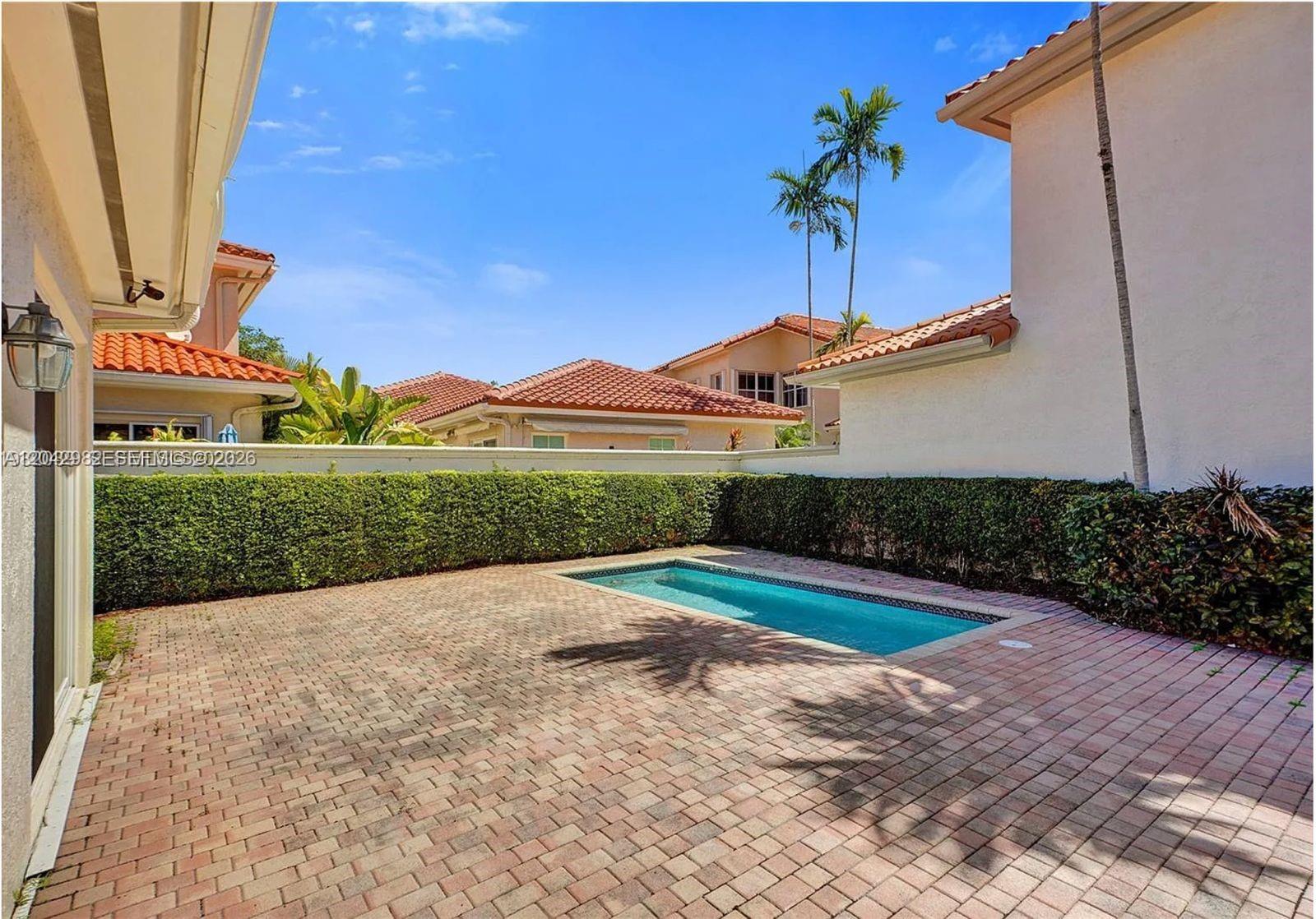 Photo of 1459 Shoreline Way  (1459), Hollywood, Florida, 33019 - 