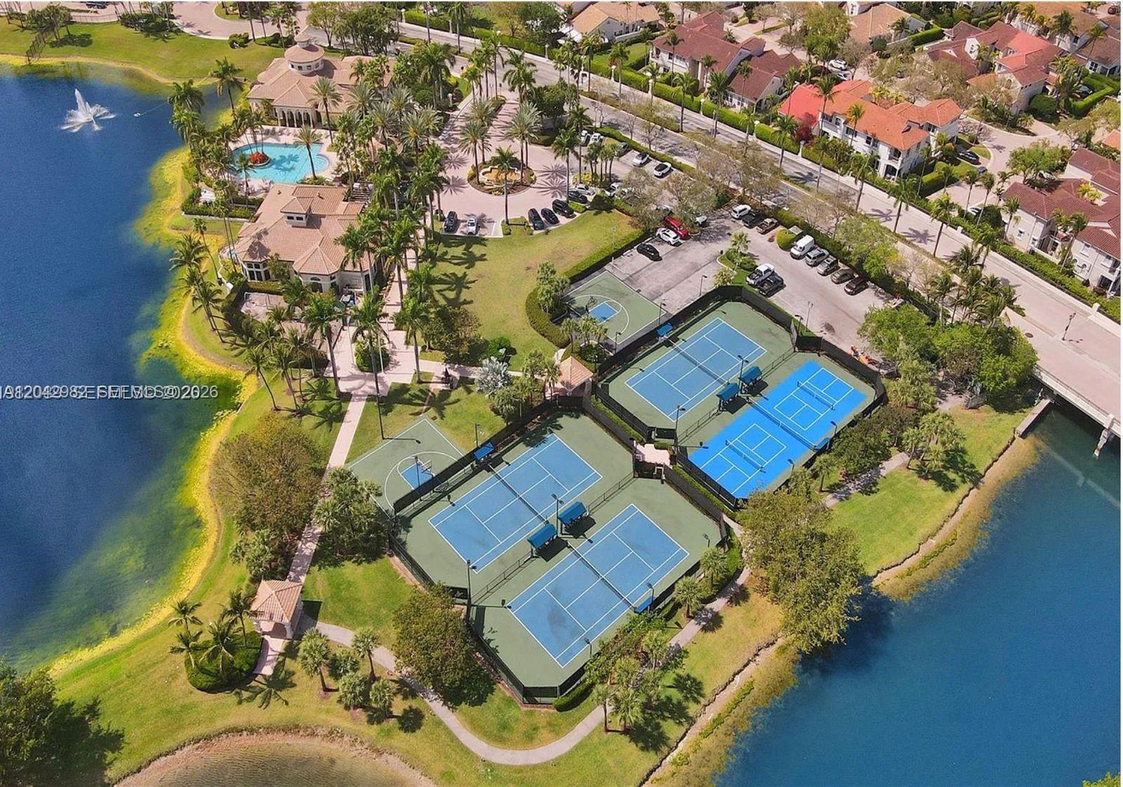 Photo of 1459 Shoreline Way  (1459), Hollywood, Florida, 33019 - 
