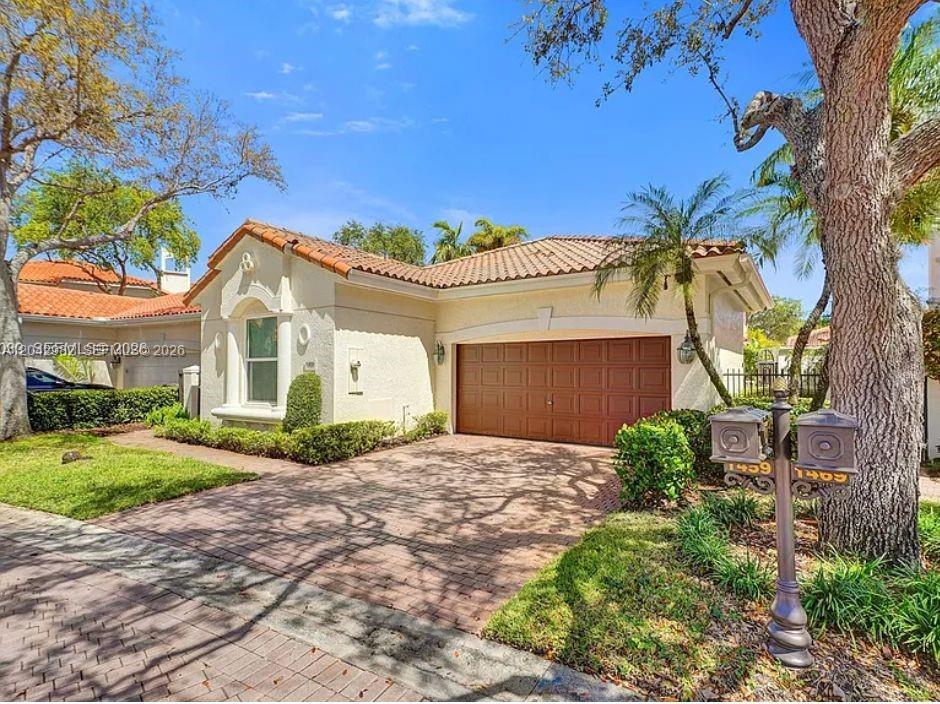 Photo of 1459 Shoreline Way  (1459), Hollywood, Florida, 33019 - 