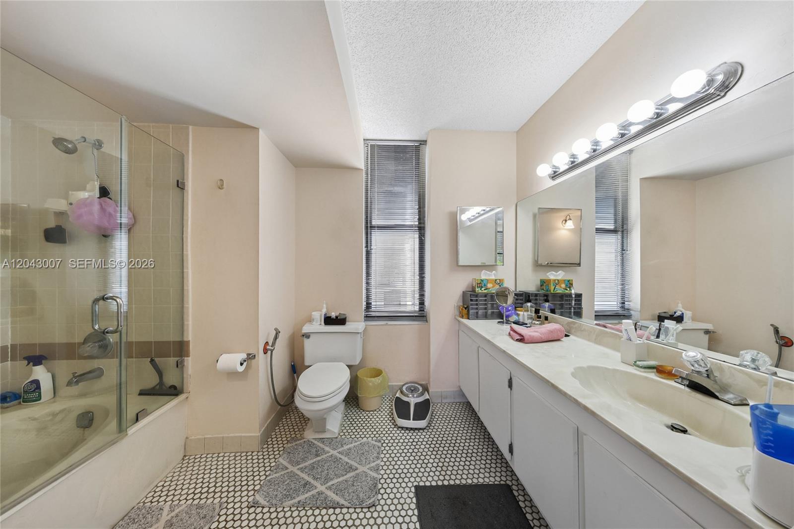Photo of 18181 31st Ct  #506, Aventura, Florida, 33160 - 