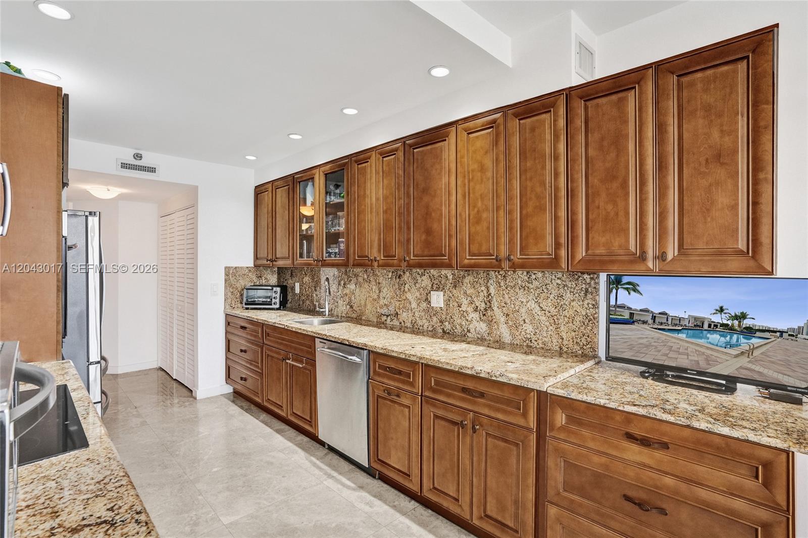 Photo of 19500 Turnberry Way #10A, Aventura, Florida, 33180 -
