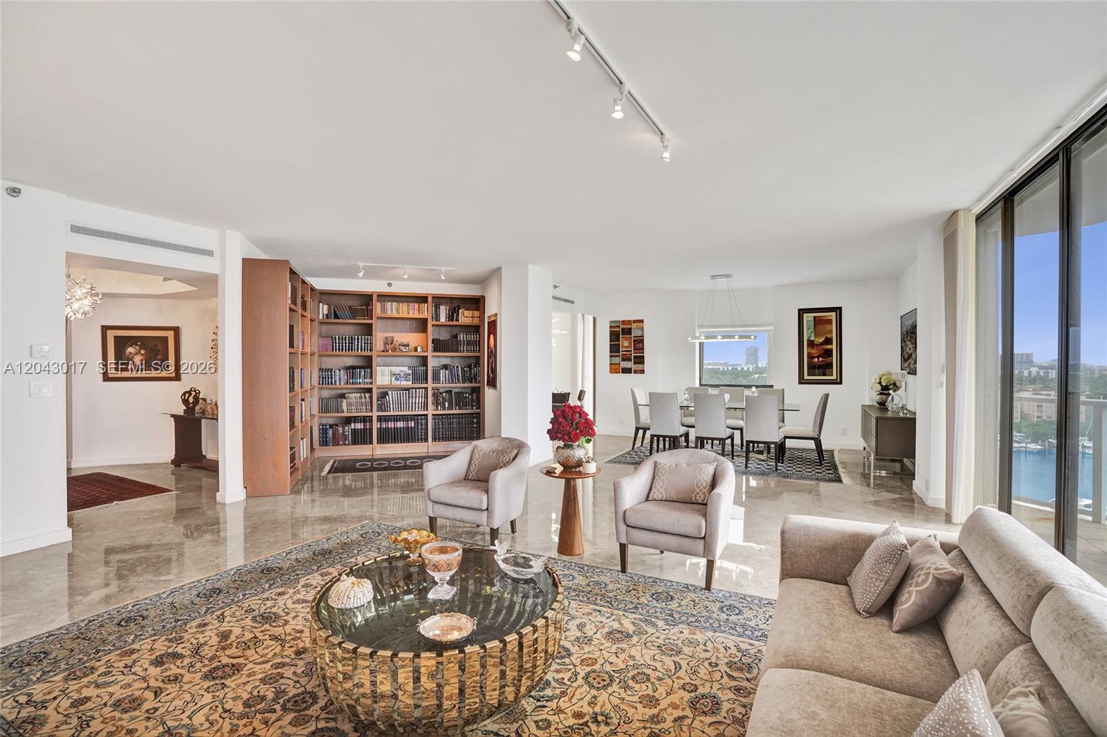 Photo of 19500 Turnberry Way #10A, Aventura, Florida, 33180 -