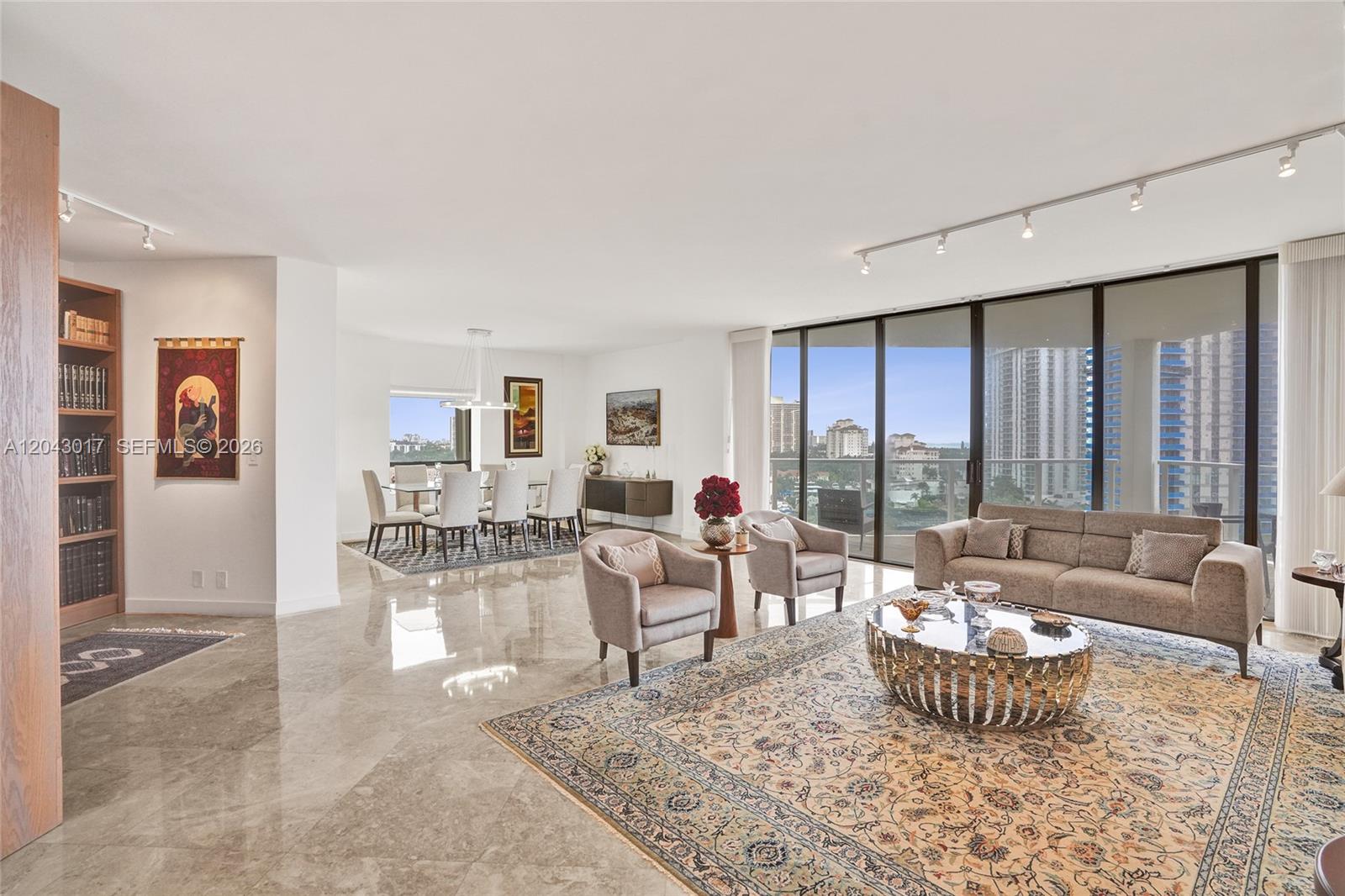 Photo of 19500 Turnberry Way #10A, Aventura, Florida, 33180 -