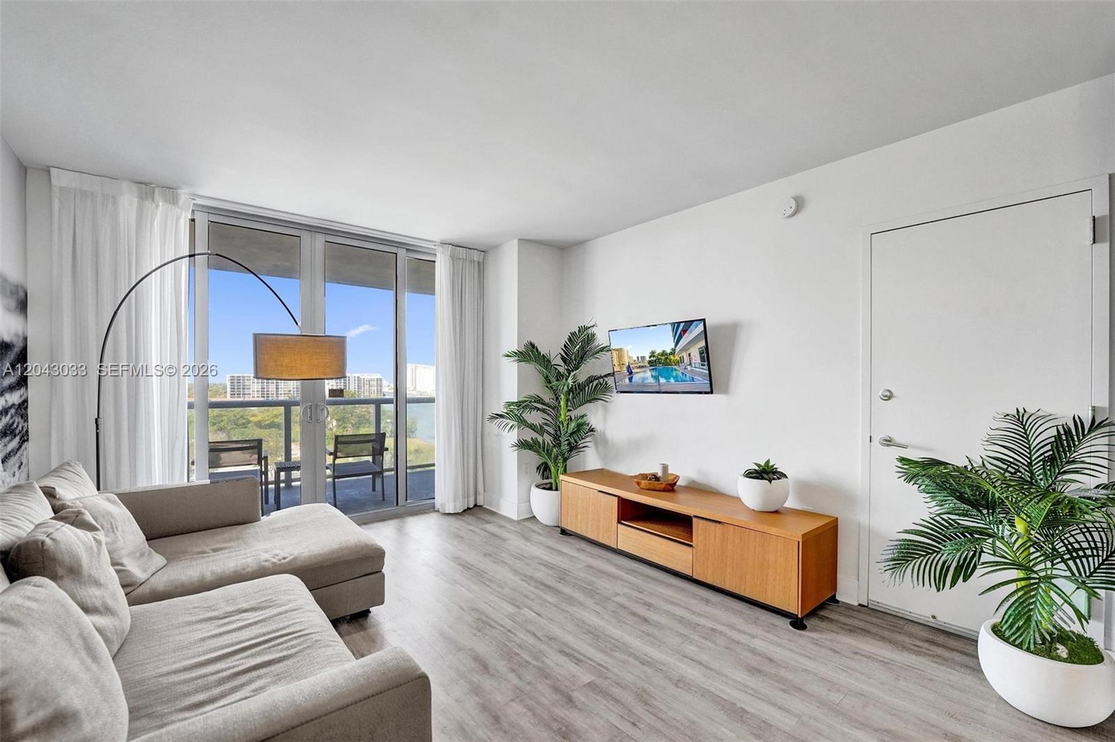 Photo of 2602 Hallandale Beach Blvd  #R906, Hallandale Beach, Florida, 33009 - 