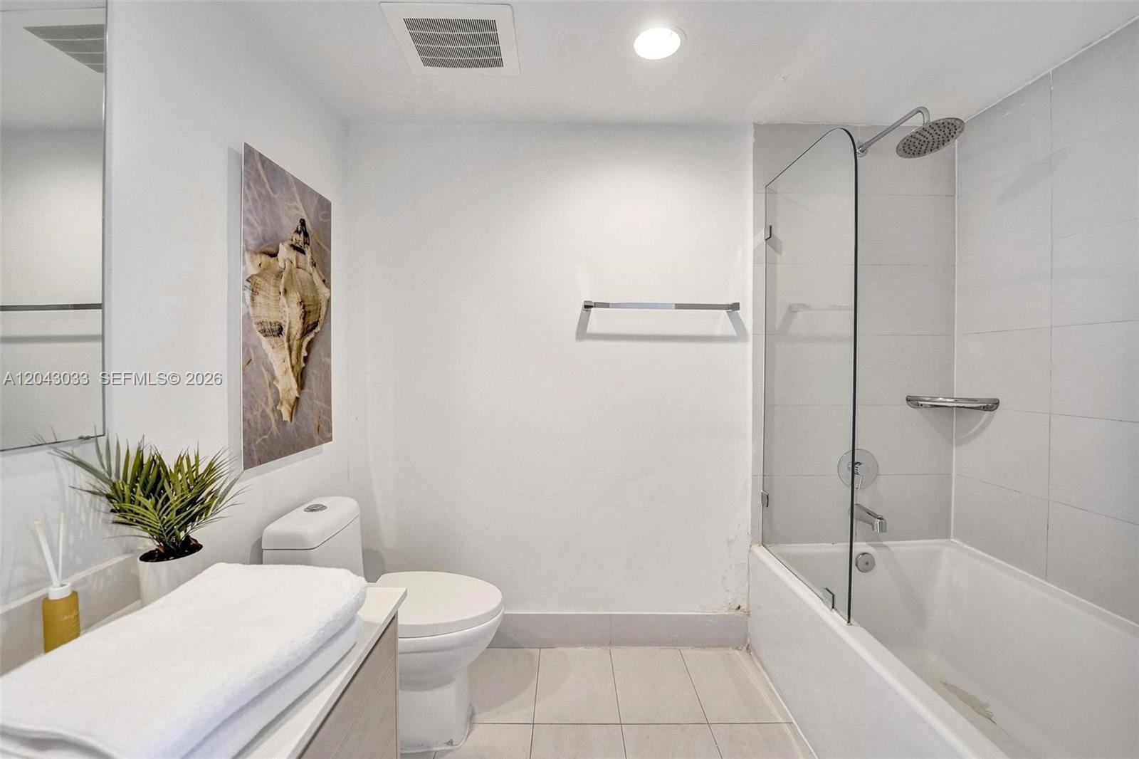 Photo of 2602 Hallandale Beach Blvd  #R906, Hallandale Beach, Florida, 33009 - 