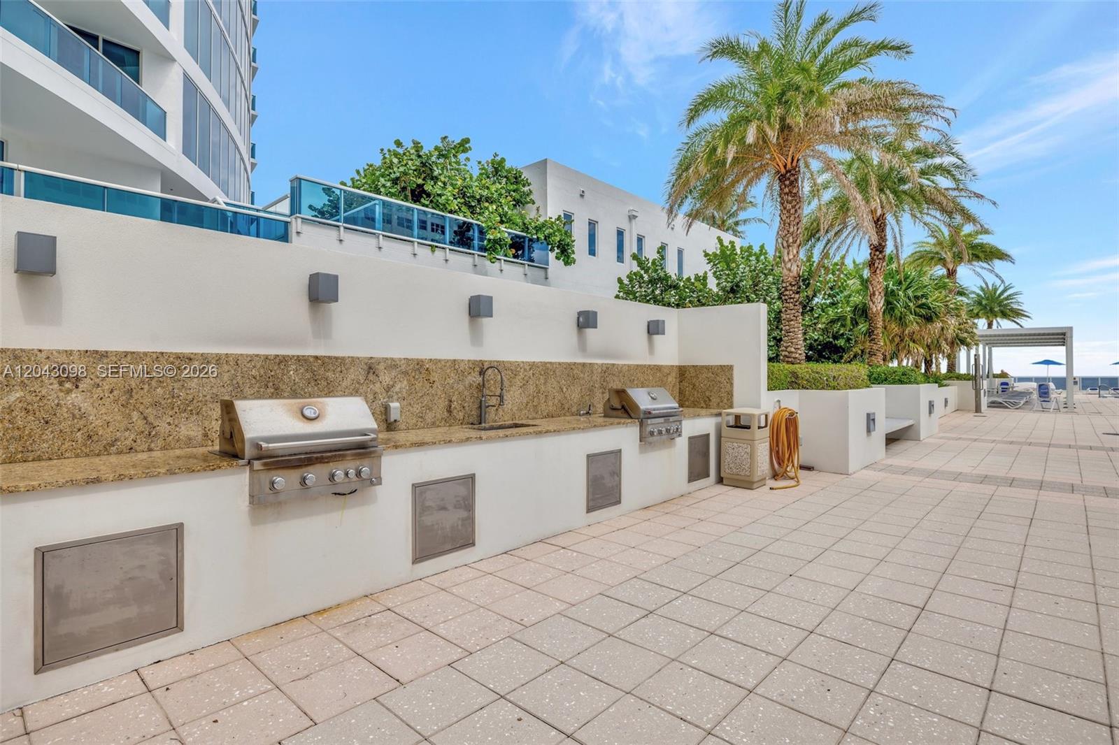 Photo of 2751 Ocean Dr #404N, Hollywood, Florida, 33019 -