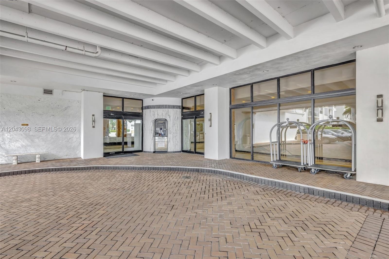 Photo of 2751 Ocean Dr #404N, Hollywood, Florida, 33019 -