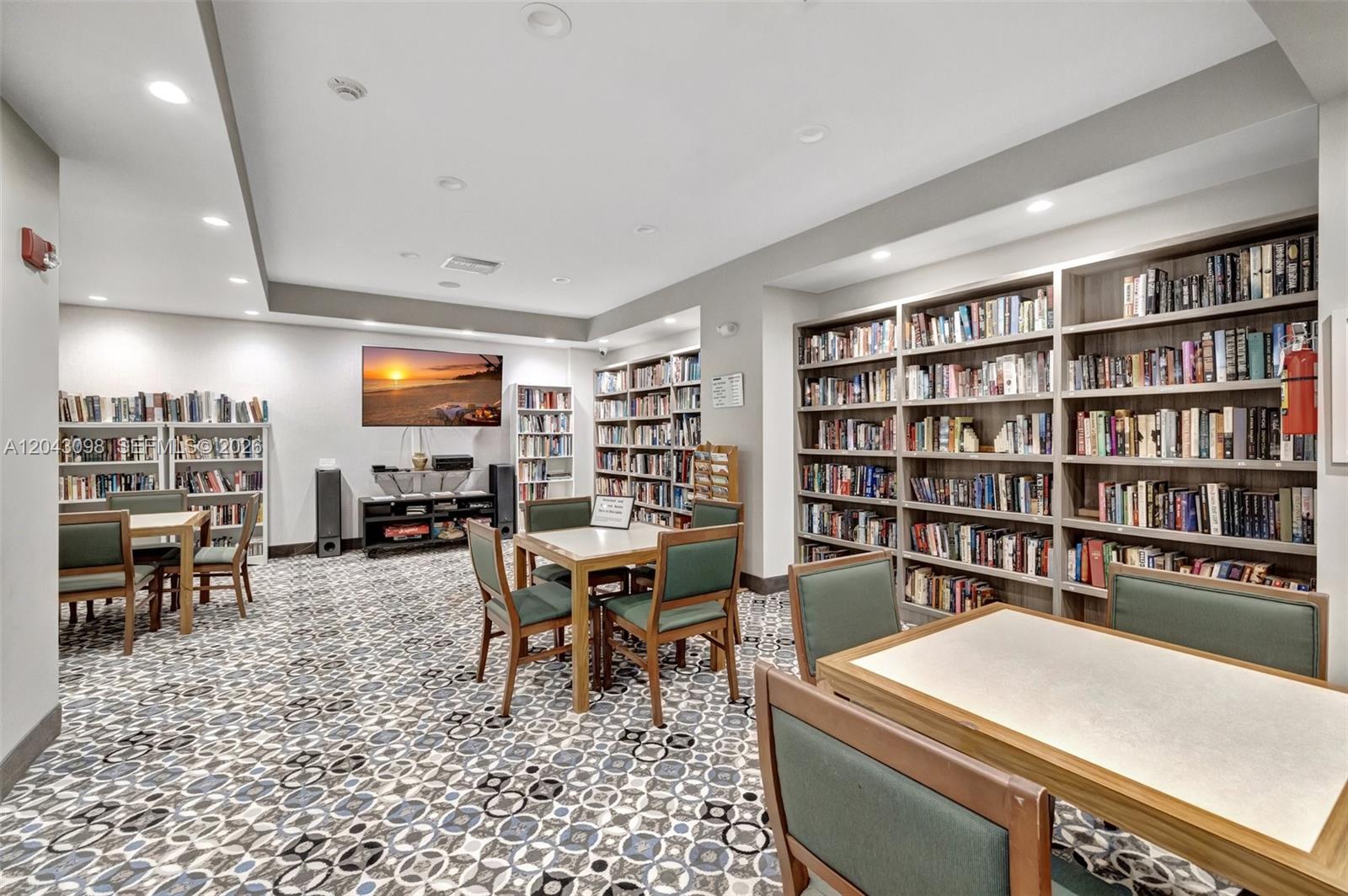 Photo of 2751 Ocean Dr #404N, Hollywood, Florida, 33019 -