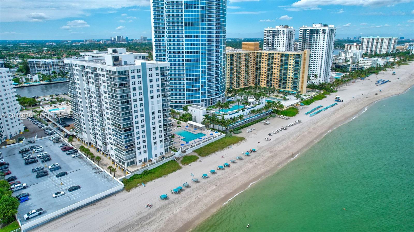 Photo of 2751 Ocean Dr #404N, Hollywood, Florida, 33019 -