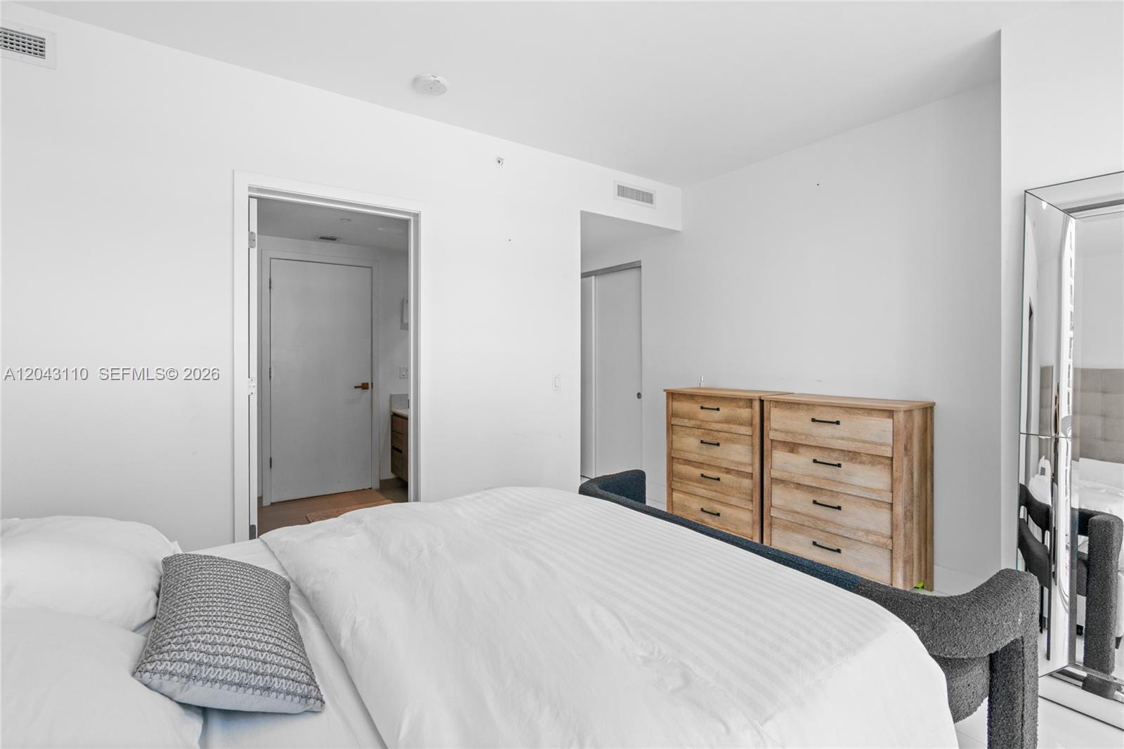 Photo of 1080 Brickell Ave #1509, Miami, Florida, 33131 -