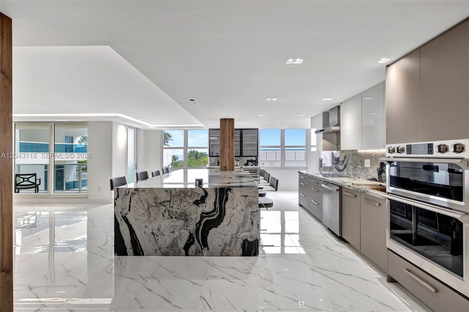 Photo of 2751 Ocean Dr #404N, Hollywood, Florida, 33019 -